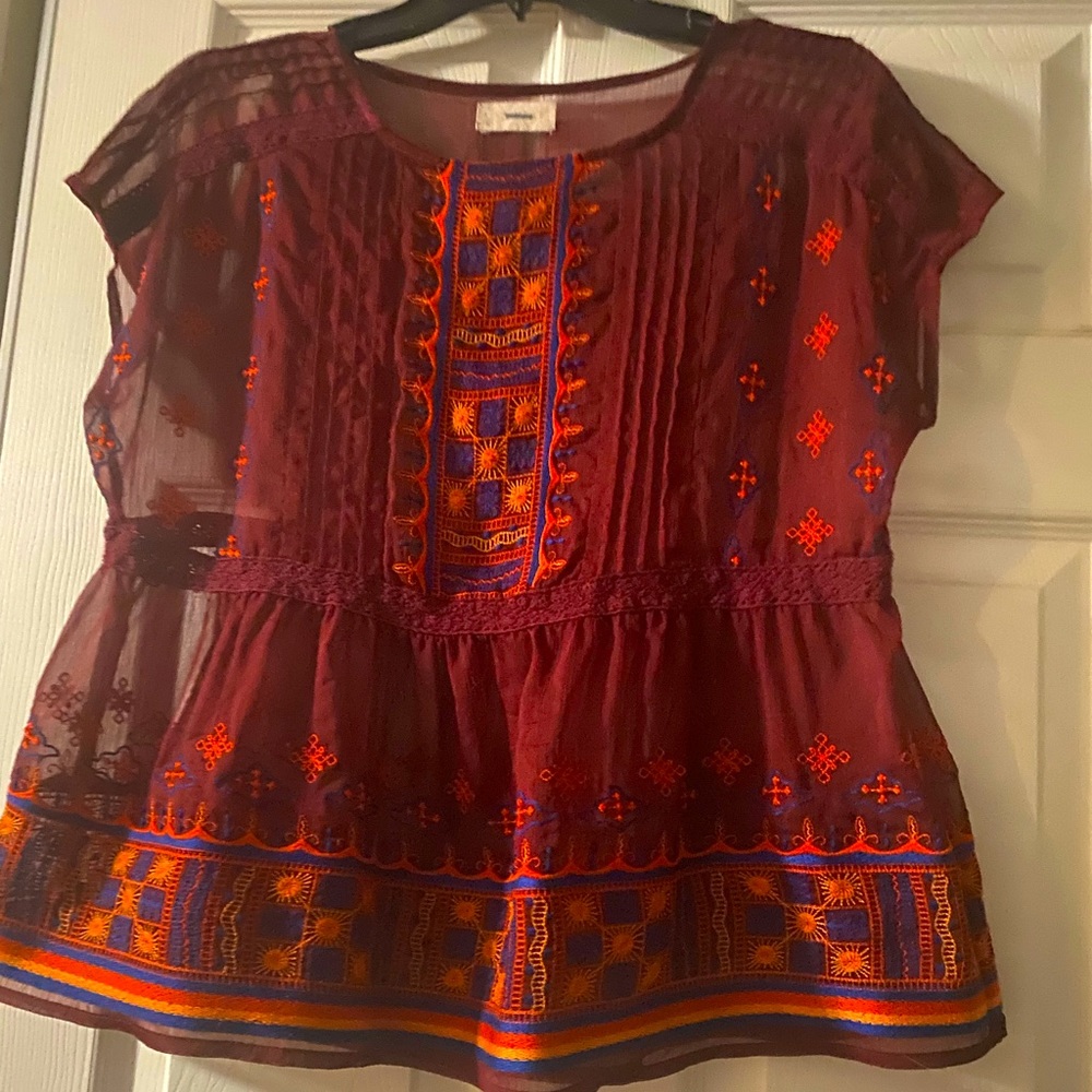 Altar'd state top